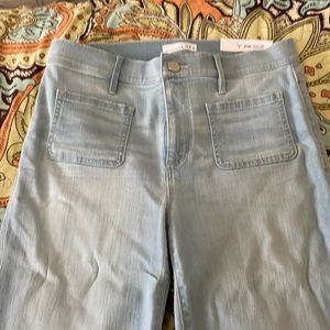 Stylish light denim wide leg trouser by Loft. New with tags.